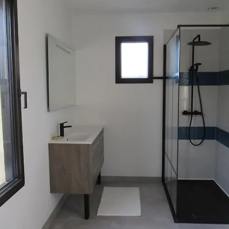 Maison Spacieuse Situation Ideale Au Calme Holiday home
